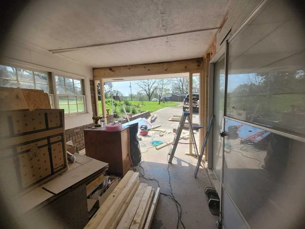 Air movers and dehumidifier for Water Mitigation Services in Weehawken